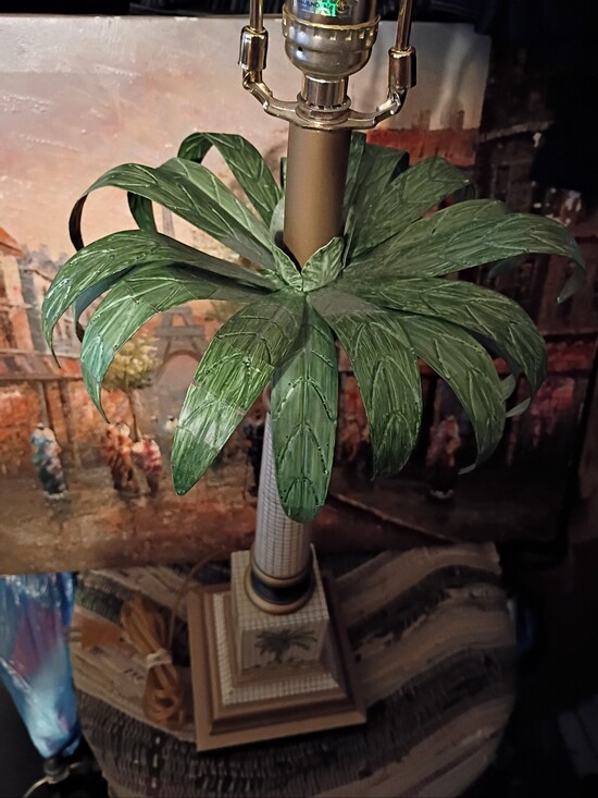Hollywood Regency Other - Hollywood Regency-Palm In Leaf Table Lamp with Green Metal Palm Foliage Vintage.